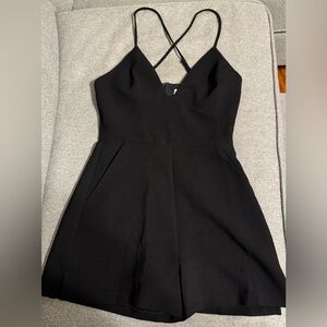 Black V-Neck Spaghetti Cross Strap Romper